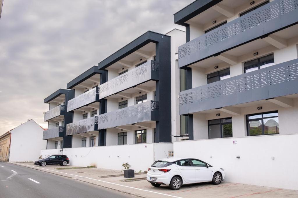 Bb Residence Arad Buitenkant foto